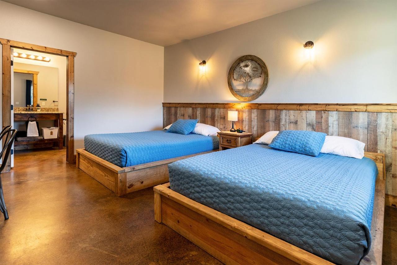 The Woods Lodging Kingston ภายนอก รูปภาพ